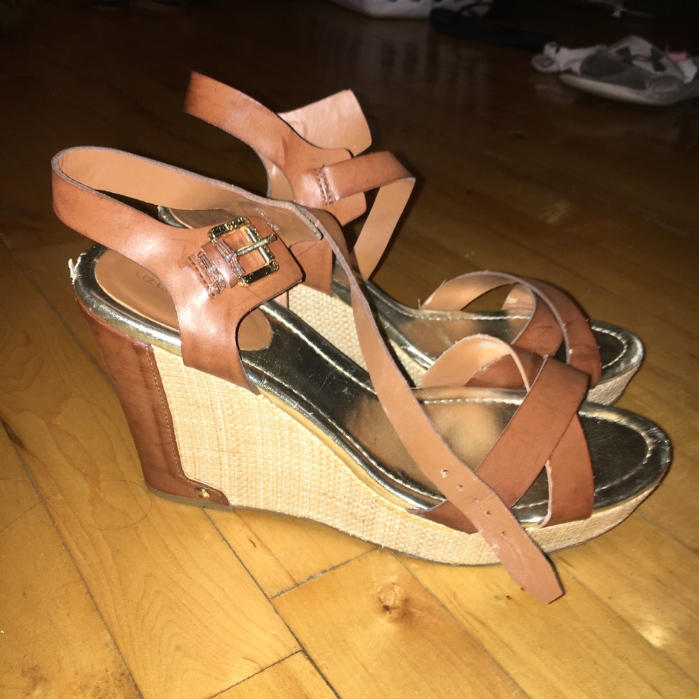 Brown wedges